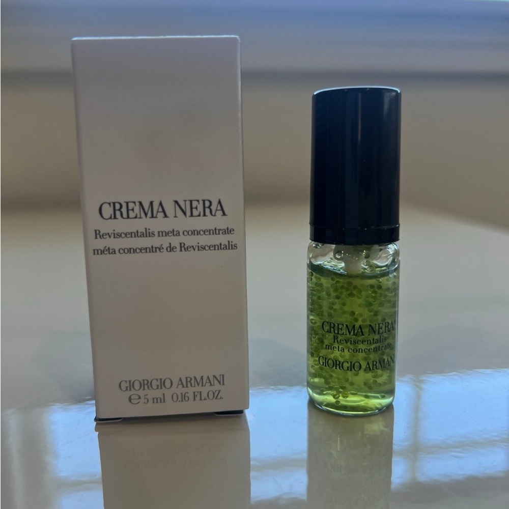 Giorgio Armani CREMA NERA Riviscentalis Meta Concentrate Serum  - NEW